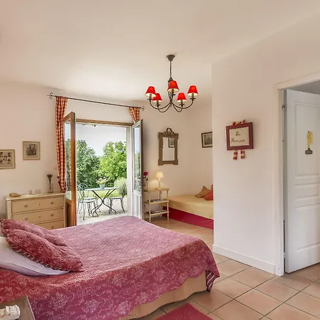 Le Clos-lascazes Affittacamere 4*