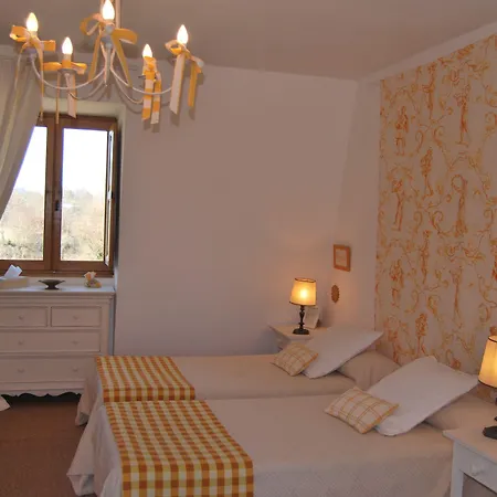 Le Clos-lascazes Affittacamere 4*