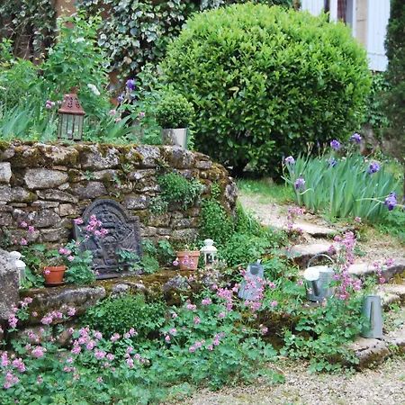 Pensionat Le Clos-lascazes 4*