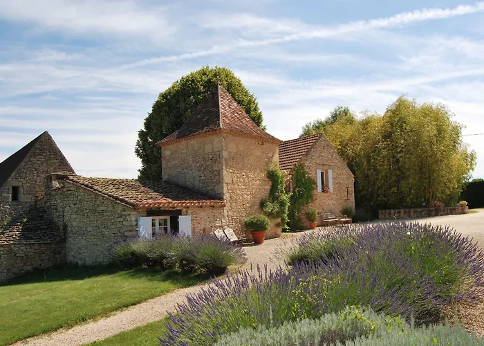 게스트하우스 Le Clos-lascazes Paleyrac